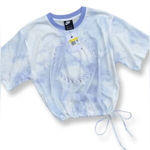 Nike Women’s Sportswear Icon Clash Top